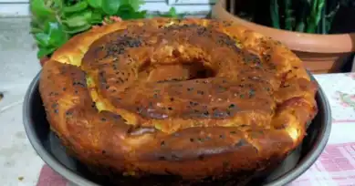 Nefis 3 Peynirli Tuzlu Kek Tarifi