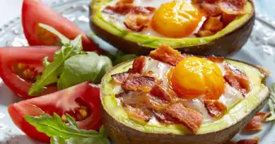 Avokado Yumurta: Sağlıklı ve Lezzetli Bir Kahvaltı Tarifi
