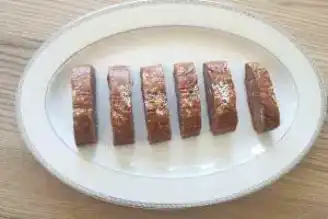 5 Dakikada Hazır Bisküvili Pişmeyen Pasta Tarifi