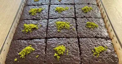 Nefis Islak Brownie Kek Tarifi