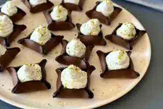Mini Kakaolu Kreplerle Lezzetli Bir Sürpriz: Damat Bohçası Tarifi