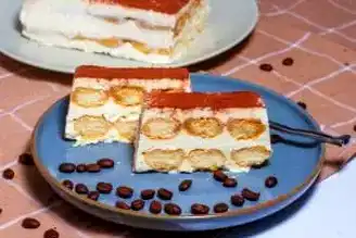 Dondurma Gibi Lezzetli Tiramisu Parfe Tarifi