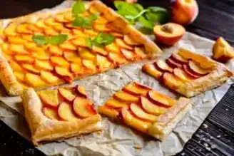 Nefis Şeftalili Milföy Tart Tarifi