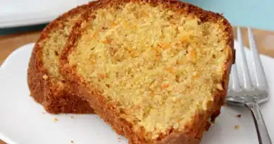 Nefis Elmalı Havuçlu Mısır Unlu Kek Tarifi