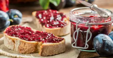 Ev Yapımı Lezzetli Erik Marmeladı Tarifi