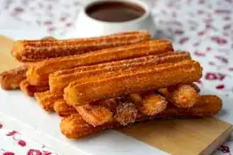 Ev Yapımı Çıtır Çıtır Churros Tarifi