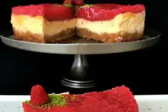 Nefis Frambuazlı Cheesecake Tarifi