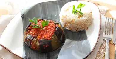 Fırında Lezzetli Bostan Kebabı Tarifi