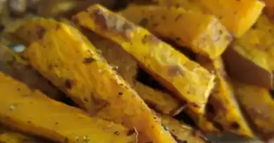 Fırında Kekikli Tatlı Patates Tarifi