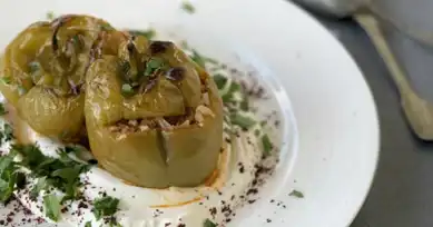 Nefis Fırında Kıymalı Biber Dolması Tarifi