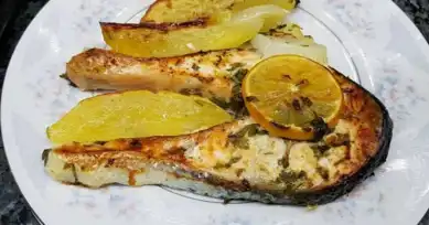 Pratik ve Lezzetli Fırında Somon Tarifi