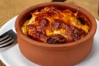 Fırında Soslu Köfte Güveci Tarifi