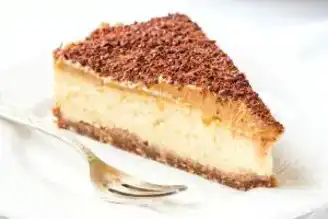 Nefis Hurmalı Ballı Cheesecake Tarifi