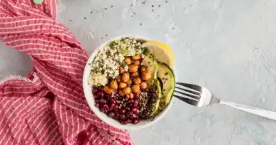 Çiğ Karnabahar Salatası: Lezzetli ve Ferahlatıcı Bir Tarif
