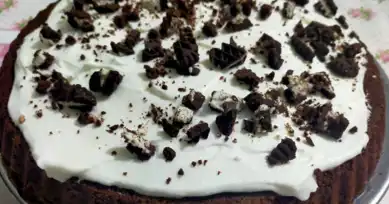 Nefis Çikolata Kremalı Kek Tarifi