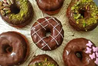 Ev Yapımı Çikolatalı Donut Tarifi