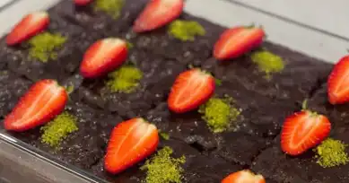 Nefis Çikolatalı Islak Kek Tarifi