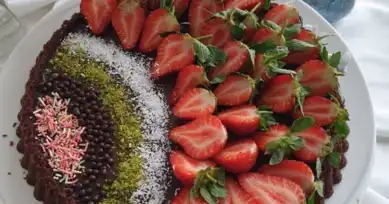 Nefis Çikolatalı Tart Kek Tarifi