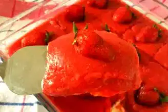 Çilekli Yalancı Tavuk Göğsü Tarifi