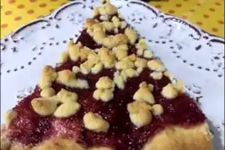 Nefis Çilekli Tart Tarifi