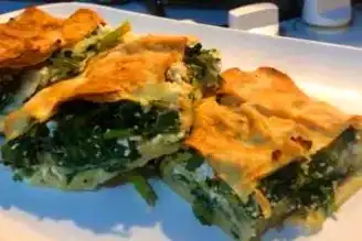 Nefis Ispanaklı Yalancı Su Böreği Tarifi