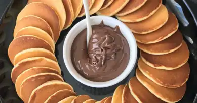Yumuşacık Pankek Tarifi: Kahvaltınızın Yeni Favorisi!