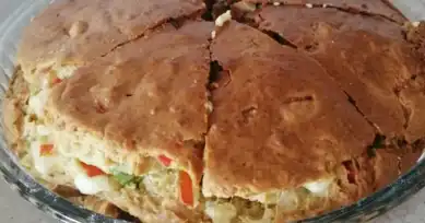 Bol Malzemeli Tuzlu Kek Tarifi