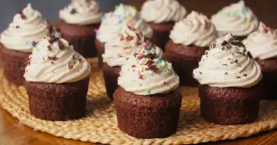 Nefis Kahveli Cupcake Tarifi