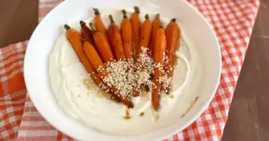 Nefis Karamelize Bebek Havuç Mezesi