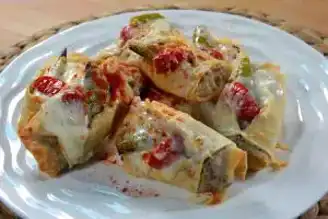 Cevizli Kıymalı Nefis Börek Tarifi