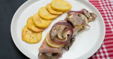 Fırında Kağıtta Pırıl Pırıl Somon Balığı