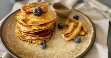 2 Malzemeyle Lezzetli Pancake Tarifi!