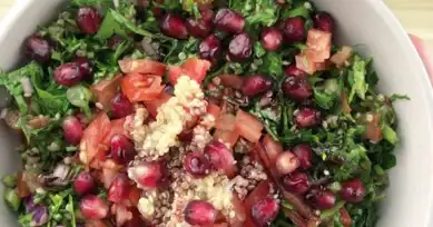 Veganlar İçin Lezzet Bombası: Kinoalı Tabule Salatası