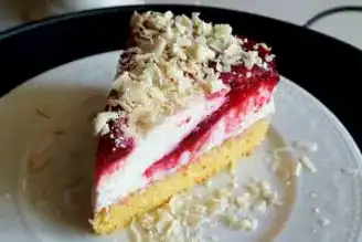 Pratik Vişneli Cheesecake Tarifi