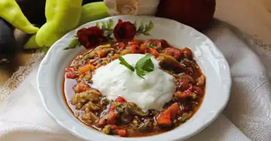 Nefis Patlıcanlı Meze: Köpoğlu Tarifi