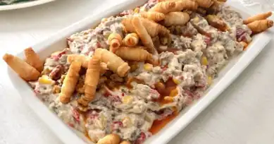 Lezzetli Köz Patlıcanlı Biber Salatası Tarifi