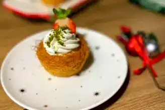 Çıtır Kadayıf Çanağı, Labne Dolu Tatlı Tarifi