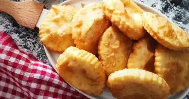 Pratik ve Lezzetli Mayasız Pişi Tarifi