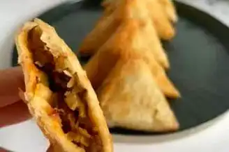 Nefis Mercimekli Muska Böreği Tarifi
