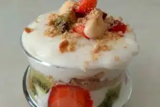 Nefis Meyveli Manolya Tatlısı Tarifi