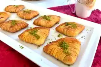 Nefis Midye Tatlısı Tarifi