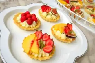 Nefis Minik Meyveli Tart Tarifi