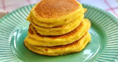 Lezzetli Glutensiz Mısır Unlu Pankek Tarifi