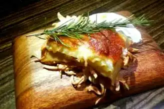 Nefis Blue Cheese Soslu Muhterika Tarifi