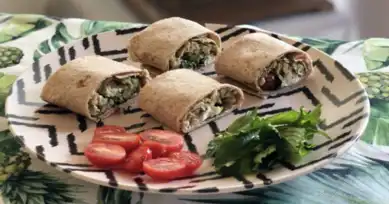 Hızlı ve Lezzetli: 5 Dakikada Omlet Dürüm!