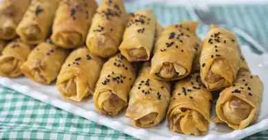 Nefis Patlıcanlı Börek Tarifi