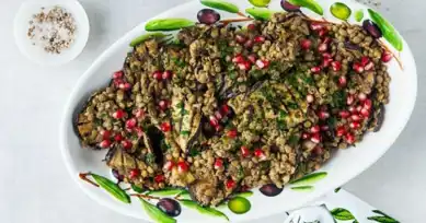 Nefis Patlıcanlı Yeşil Mercimek Salatası Tarifi