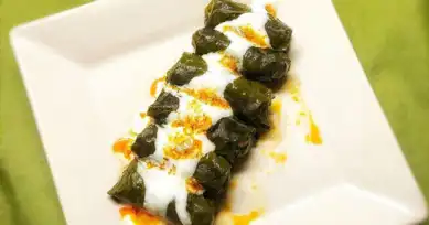 Nefis Pazı Sarması Tarifi