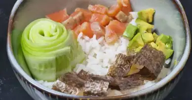 Sağlıklı ve Lezzetli Poke Bowl Tarifi