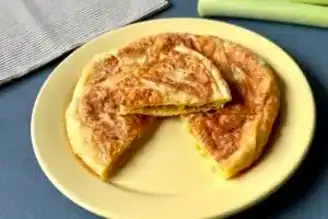 Pratik Pırasalı Tava Böreği Tarifi